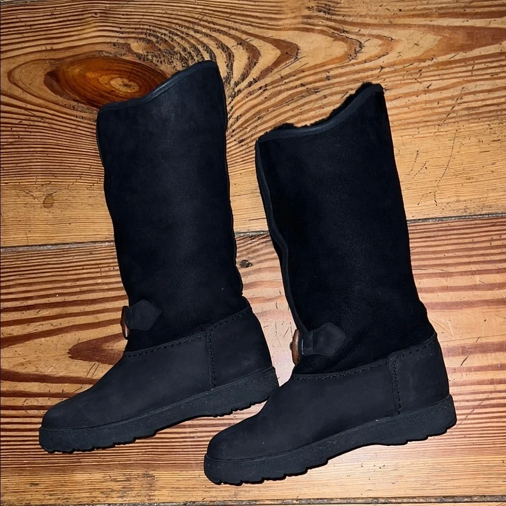 Sorel Wool LiningWomen's Black Suede Boots 6